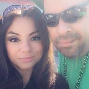 Meet your Posher, Caitlin